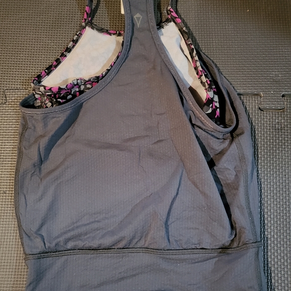 Ivivva Lot - Picture 5 of 7